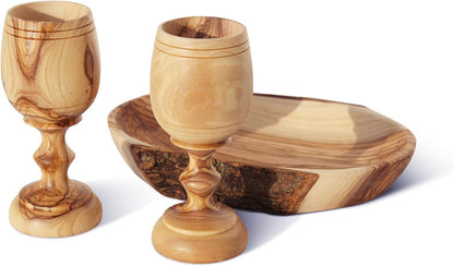 Communion Cups Set, Wooden Natural Bread Tray with 2 Large Handmade Carved Olive Wood Cups, the Lord'S Supper Goblet, Ideal for Wedding Gifts, Religious Occasions, or Home Décor